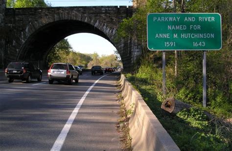 Old numbers make their exit on Hutchinson River Parkway – Pelham Examiner