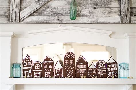 How to Make a Homemade Gingerbread Village (Free Printable) | B Vintage ...