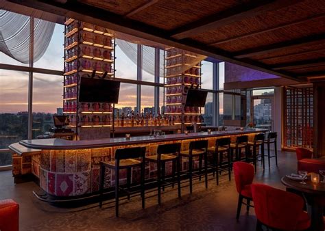 rd+d - Rooftop Bar Suspends Hotel Guests Above ATL