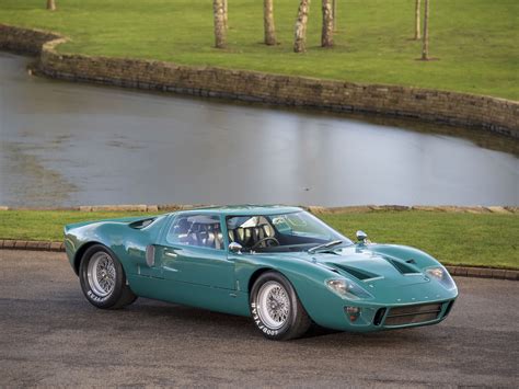 Road-Legal 1966 Ford GT40 Is a Green Time Capsule - autoevolution