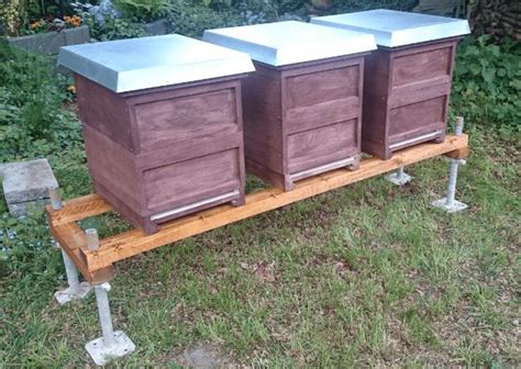 The ultimate hive stand? | Hive stand, Bee keeping, Hives