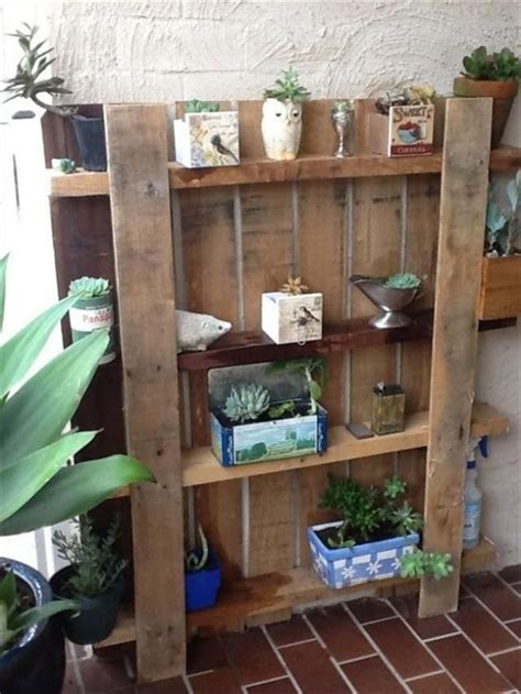 Creative & Useful: 20 Extremely Genius DIY Pallet Storage Design Ideas