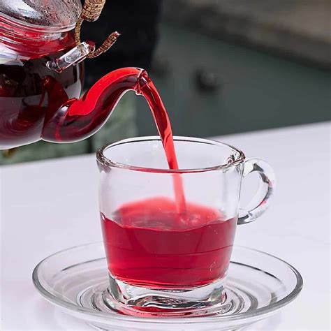 How to Make Hibiscus Tea - Your Dream Coffee and Tea