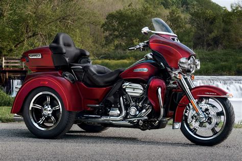 Harley Davidson 2017 Tri Glide Ultra Price Specs Review - Bikes Catalog