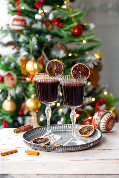 MULLED WINE - Bake with Shivesh