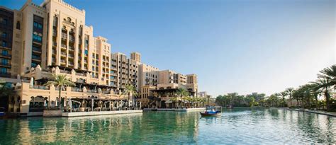 Jumeirah Mina A'Salam Hotel Guide: Rooms, Dining & More - MyBayut