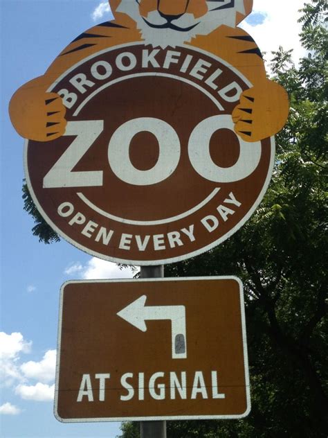 Brookfield Zoo - Brookfield, IL | Brookfield zoo, Brookfield, Chicago history