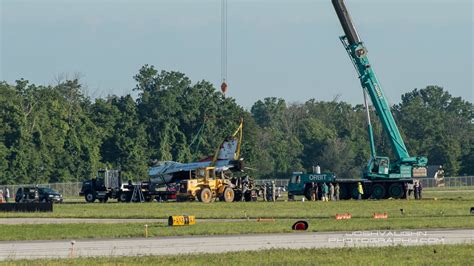 Thunderbird involved in crash hauled away before gates open at Dayton ...