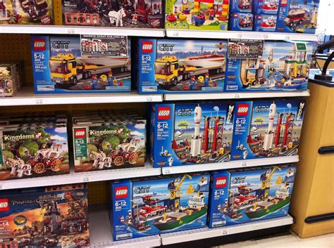 LEGO 2011 Sets at Toys R Us and Target – Brick Update