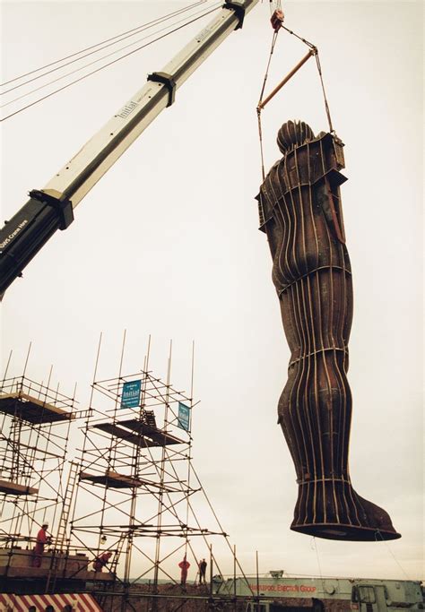 The Angel of the North under construction at the site, February 1998 | Angel of the North ...