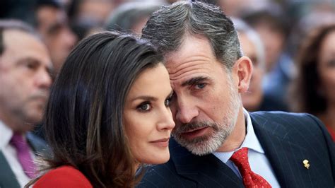 Why Queen Letizia and King Felipe's unusual romance raised eyebrows ...