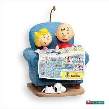 2007 Sunday Funnies Peanuts Hallmark Ornament at Hooked on Hallmark Ornaments