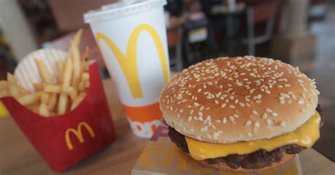 McDonald's Customers Lose Patience With Long Wait Times For Quarter ...