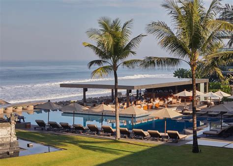 Alila Seminyak: A Gift to Educate stay deal | Honeycombers Bali