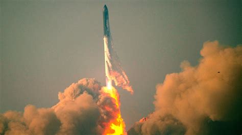 SpaceX Starship rocket explodes minutes after take off | The Australian