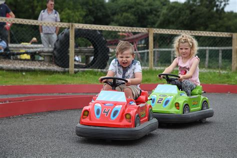 PsBattle: These racing kids : photoshopbattles