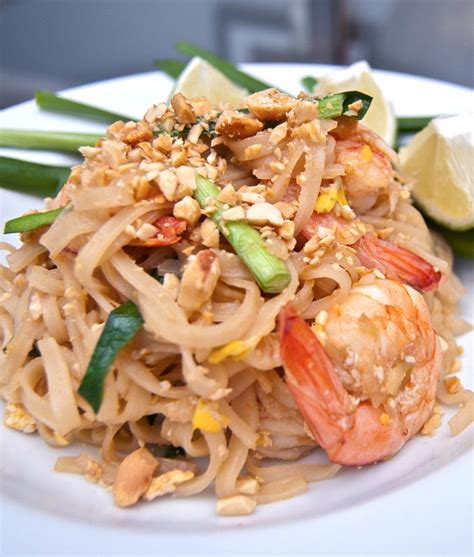 Scrumpdillyicious: Bamboo Club Thai Spicy Noodles