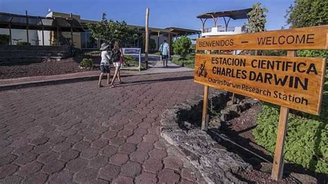 Charles Darwin Research Station - Galapagos Visitor Guide