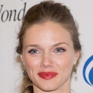 Tracy Spiridakos - Age, Family, Bio | Famous Birthdays