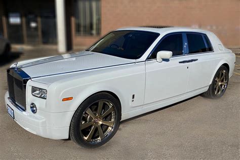 Rolls Royce Phantom - Toronto Limo Rentals