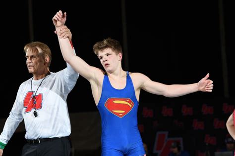 5 interesting Iowa high school wrestling results from IAWrestle’s Night ...