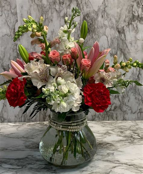 Paradise Beach Florist and Gifts Inc - Florists Indialantic Florida - Flowers Indialantic 32903