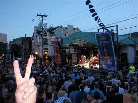 George Street Festival, For the Serious Boozebags Only - Free Candie