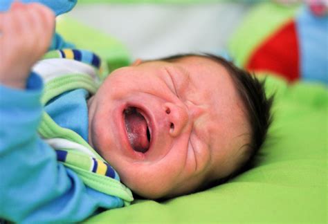 15 Most Common Infants & Newborn Problems and Diseases