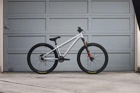 2020 Santa Cruz Jackal Frame Only - Silver