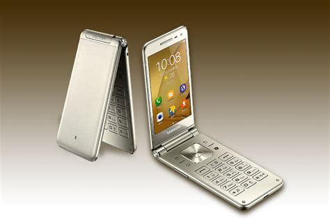 Samsung Just Launched Another Flip Phone!