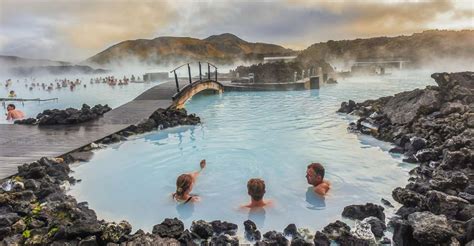 Reykjavík: Golden Circle, Blue Lagoon, and Aurora Tour | GetYourGuide