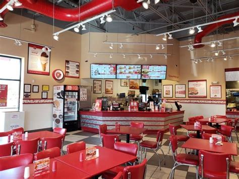 FREDDY'S FROZEN CUSTARD & STEAKBURGERS, Fredericksburg - 28 S Gateway Dr Ste 101 - Updated 2024 ...