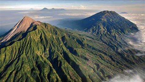 gunung merapi – A Good Traveler