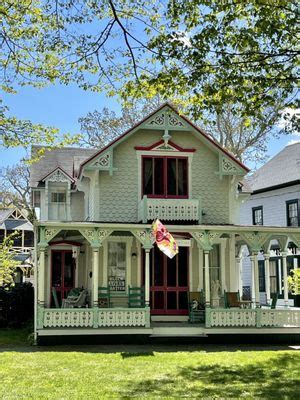 GINGERBREAD HOUSES - Updated December 2024 - 78 Photos & 20 Reviews ...