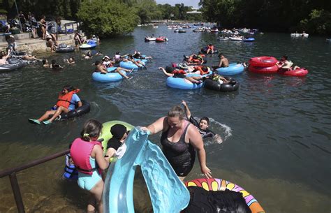 Tips for planning a tubing trip down Hill Country rivers