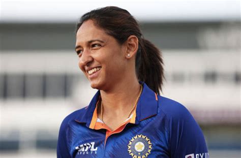 Harmanpreet Kaur becomes most capped T20I Player with 140 Matches - Female Cricket