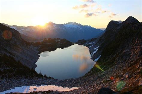 Sunrise over Hidden Lake | Sunrise photos, Weekend sunrise, North cascades