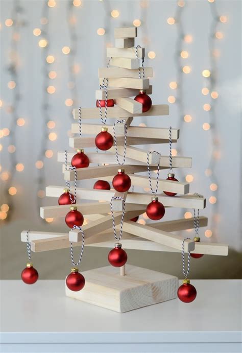 14 DIY Tabletop Christmas Trees That Excite - Shelterness