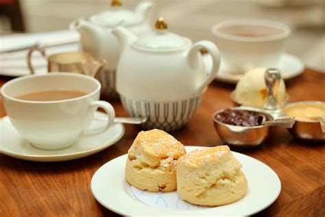 Old London Tour with Cream Tea | Private - LivTours