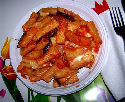 Rome Baked Pasta (Lazio, Italy) - traditional food Rome - traditional ...