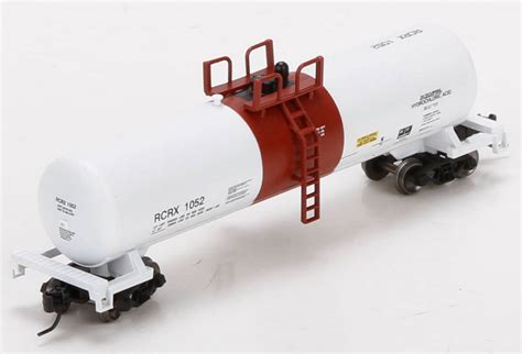 Athearn N Scale RTC 20,900-Gallon Acid Tank Car RCRX (White/Red Stripe) #1052 - Walmart.com