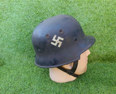 WWII German Police Helmet Double Decal - Trade In Military