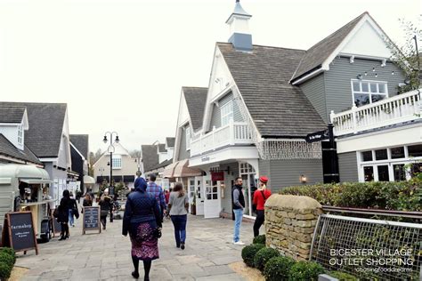 CHASING FOOD DREAMS: Fly Me To London: Travel to Bicester Village Outlet Shopping by Chiltern ...