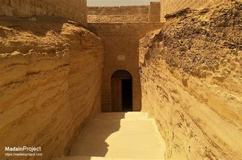 Serapeum of Saqqara - Madain Project (en)