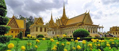 Royal Palace – Outstanding Masterpiece of Khmer Architecture in Cambodia