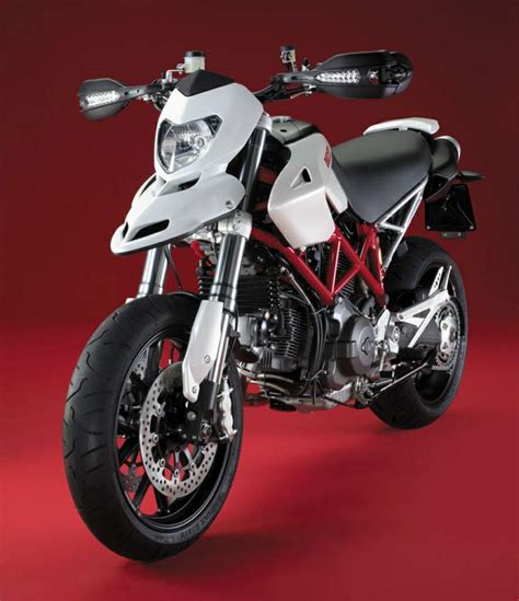 DUCATI Hypermotard 1100 EVO specs - 2010, 2011 - autoevolution