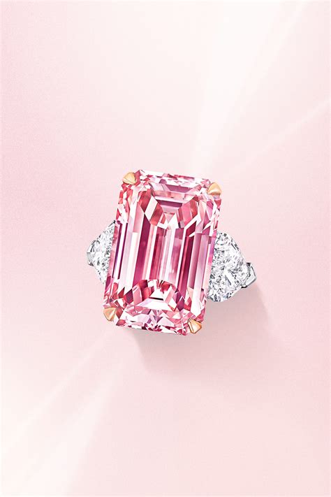 What are Pink Diamonds? | Natural Diamonds