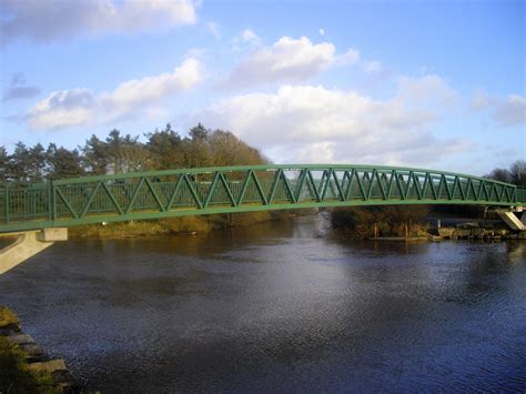 Blackwater Footbridge | The pedestrian and cycle bridge over… | Flickr