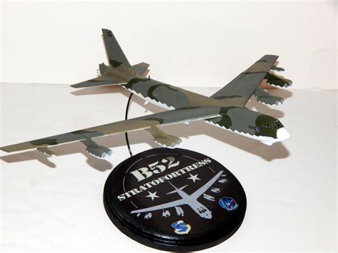 1/144 Revell B-52G – 51st Bomber Squadron - B-52 - iModeler