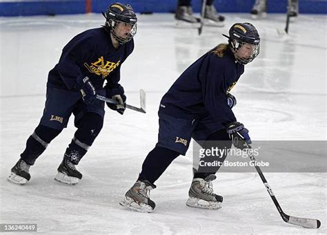 Lexington High School (Massachusetts) Photos and Premium High Res Pictures - Getty Images